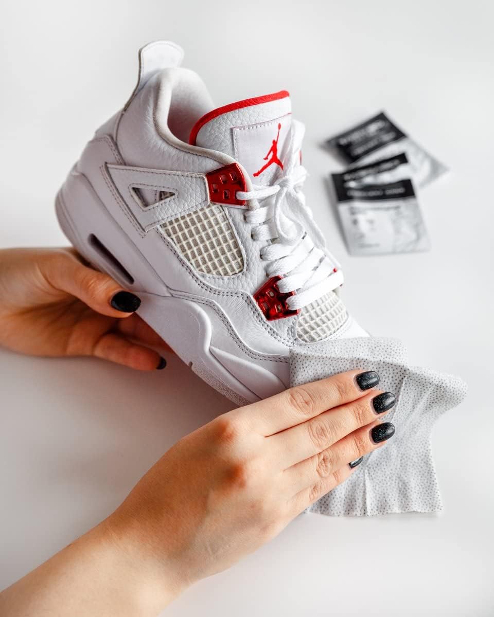Servetele pentru Curatarea Rapida a Pantofilor si Sepcilor - Tarrago Sneakers Wipes&Cap -