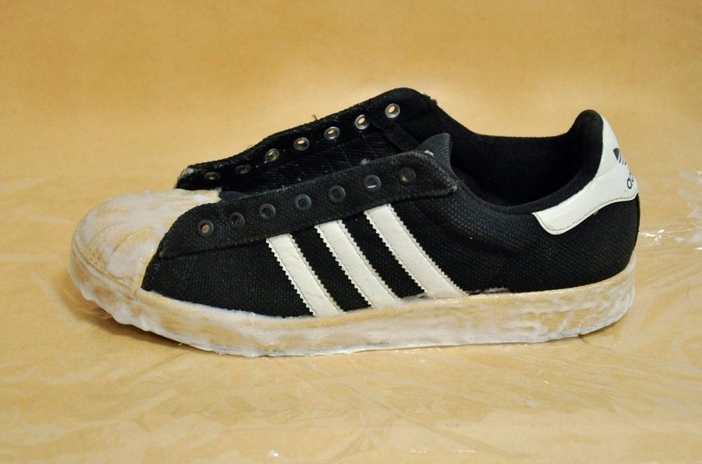 Solutie Profesionala pentru Albirea Talpilor Oxidate(Ingalbenite) - Tarrago Sneakers Sole Restorer